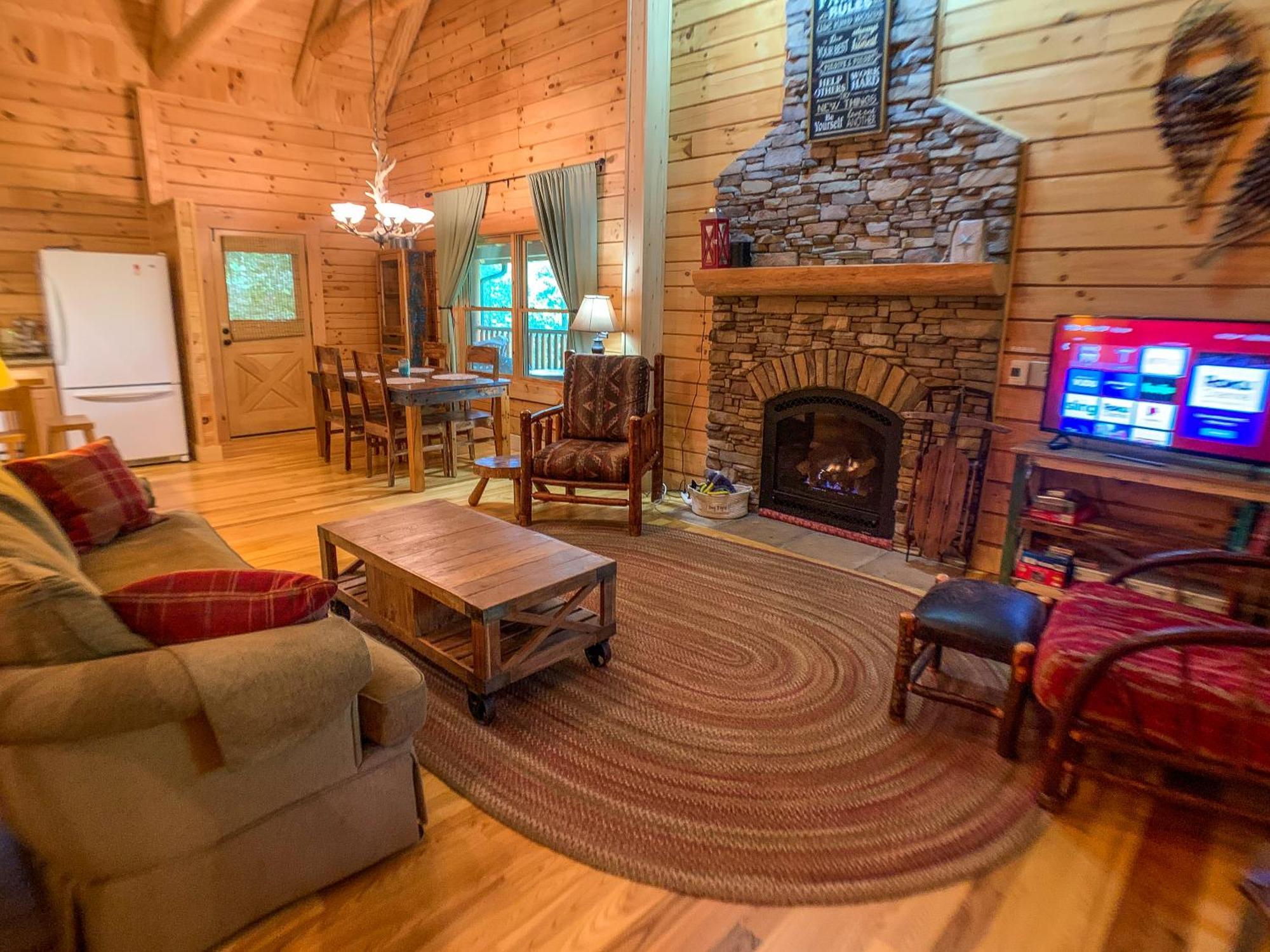 Pine Log Lodge Jefferson ภายนอก รูปภาพ